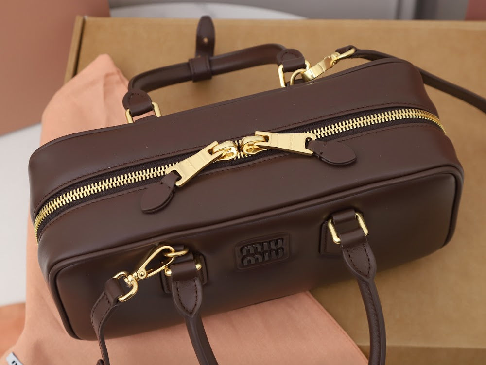 Dragons Bags Miun Miun Luxury Bag --123186