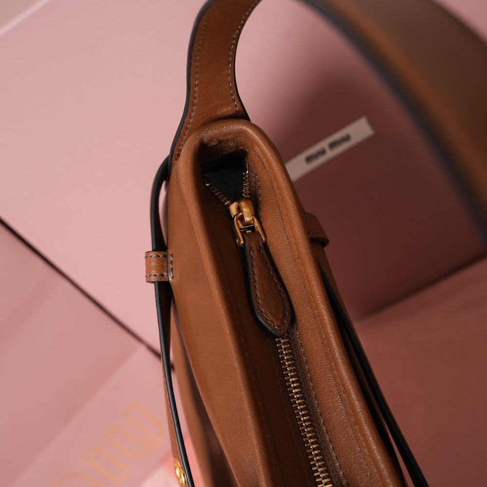 Dragons Bags Miun Miun Luxury Bag --123544