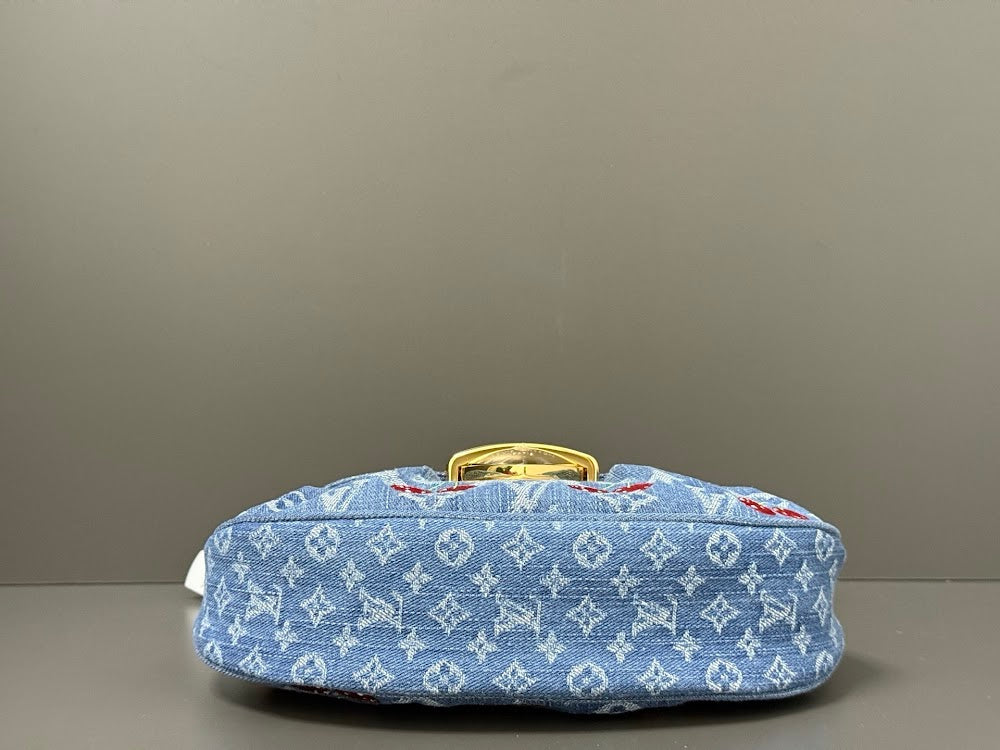 Dragons Bags ln Luxury Bag --96914