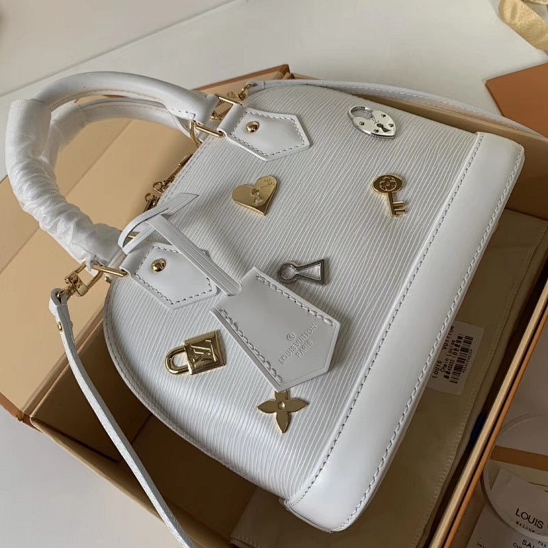 Dragons Bags ln Luxury Bag --60754