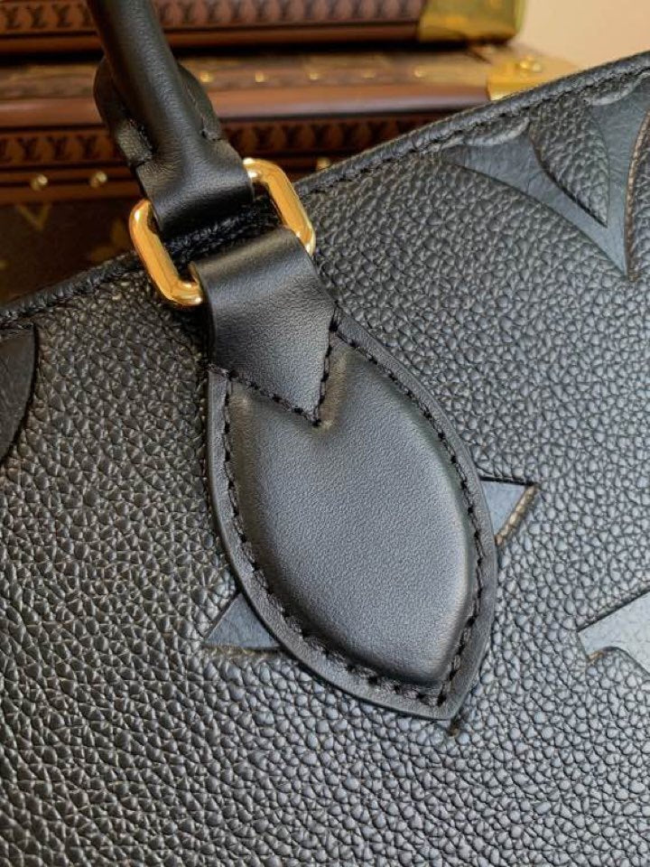 Dragons Bags ln Luxury Bag --97079