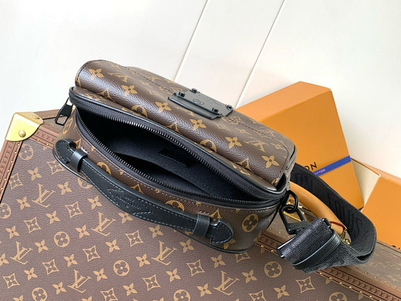 Dragons Bags ln Luxury Bag --71097