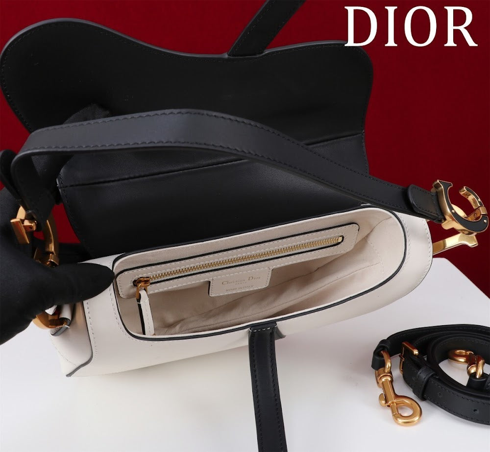 Dragons BagsDiorn Luxury Bag --116526