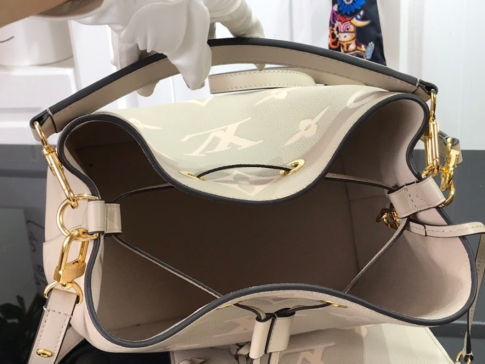Dragons Bags ln Luxury Bag --59656