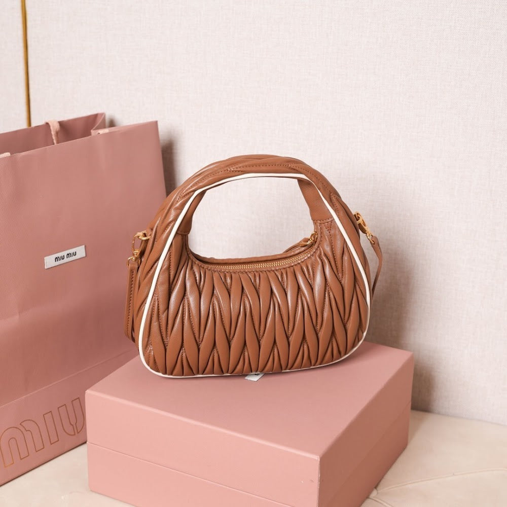 Dragons Bags Miun Miun Luxury Bag --123565