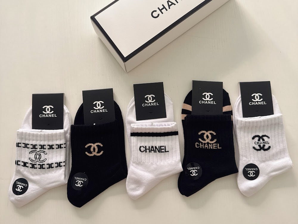 Dragons Bags Premium Luxury Socks --98638