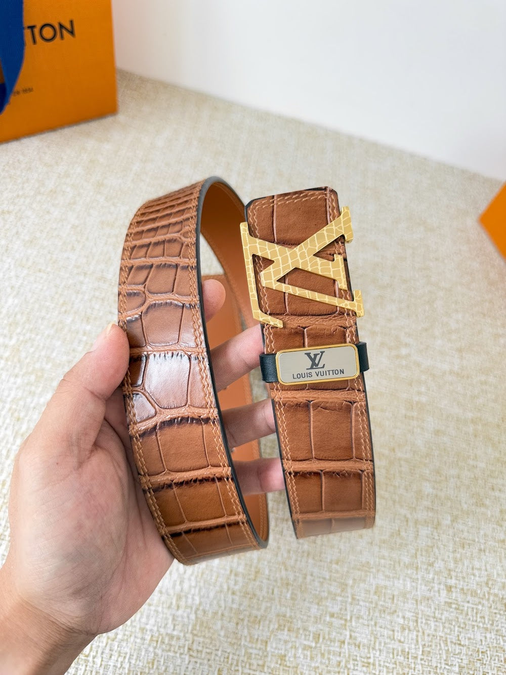 Dragons Bags ln Luxury Belt --110138