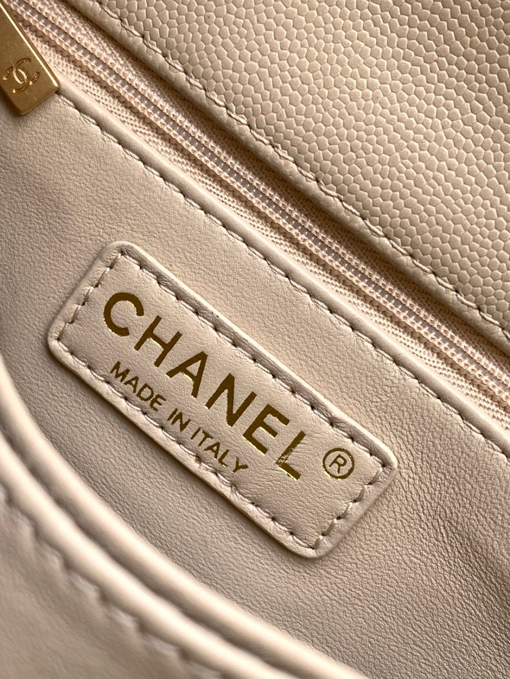 new-luxury-designer-bags-nm9710