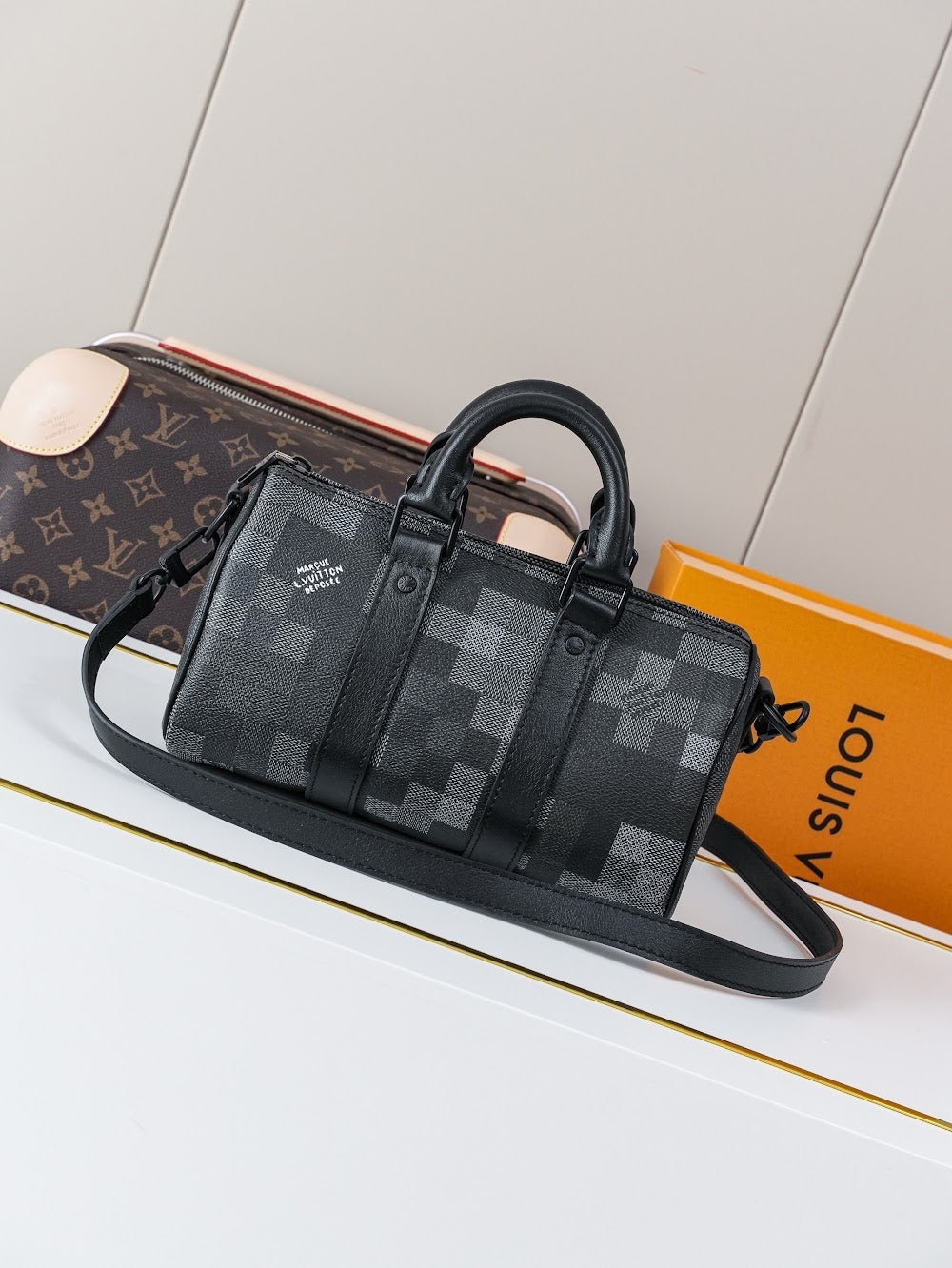 Dragons Bags ln Luxury Bag --71409