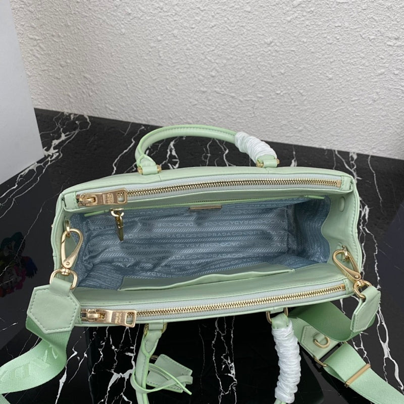 Jessica Bags pradn Luxury Bag --74774