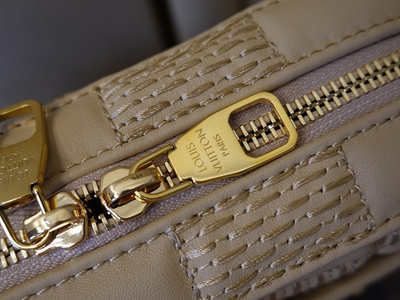 Dragons Bags ln Luxury Bag --66622