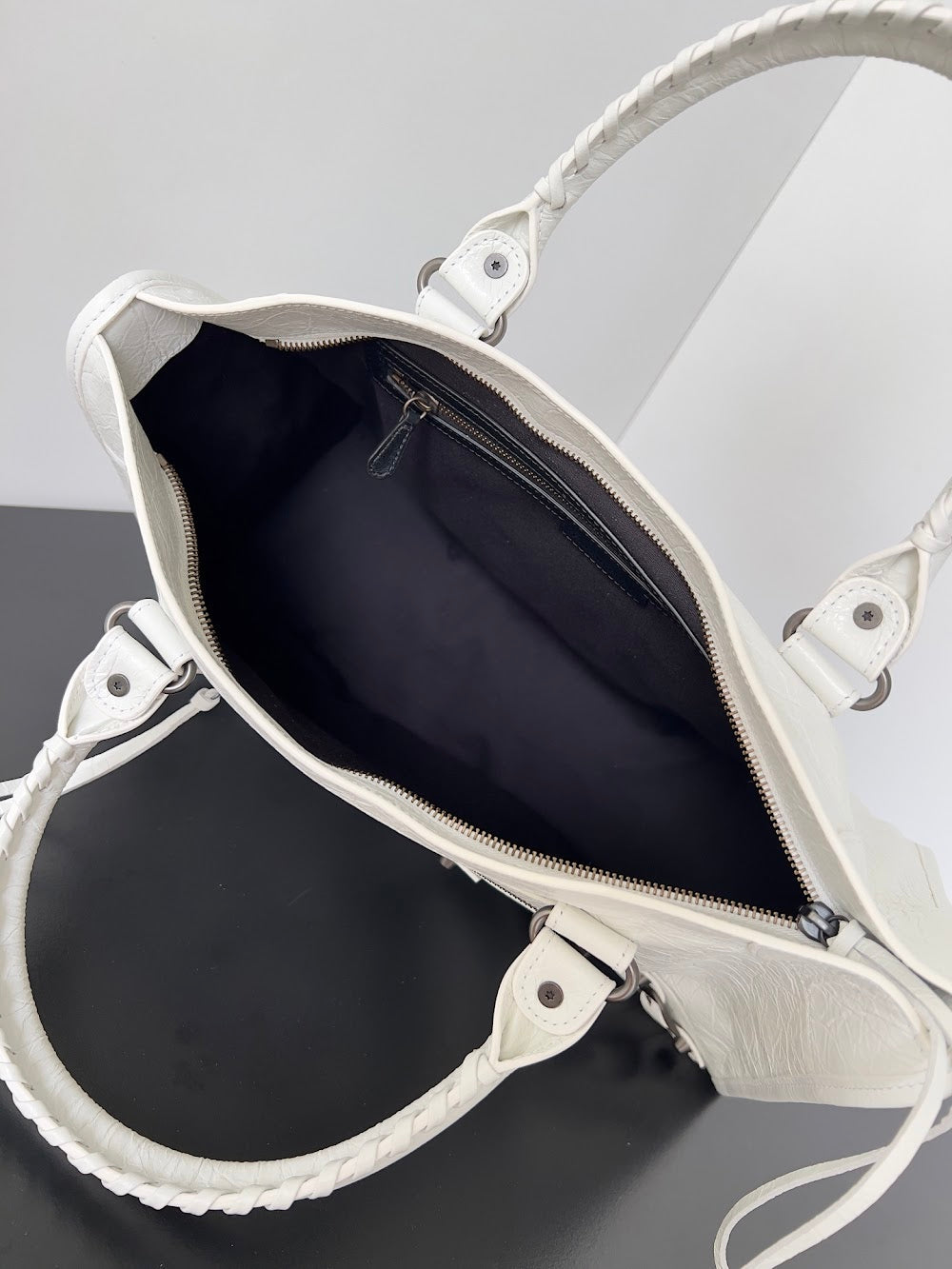 Dragons Bags Balenciaga Luxury Bag --110644