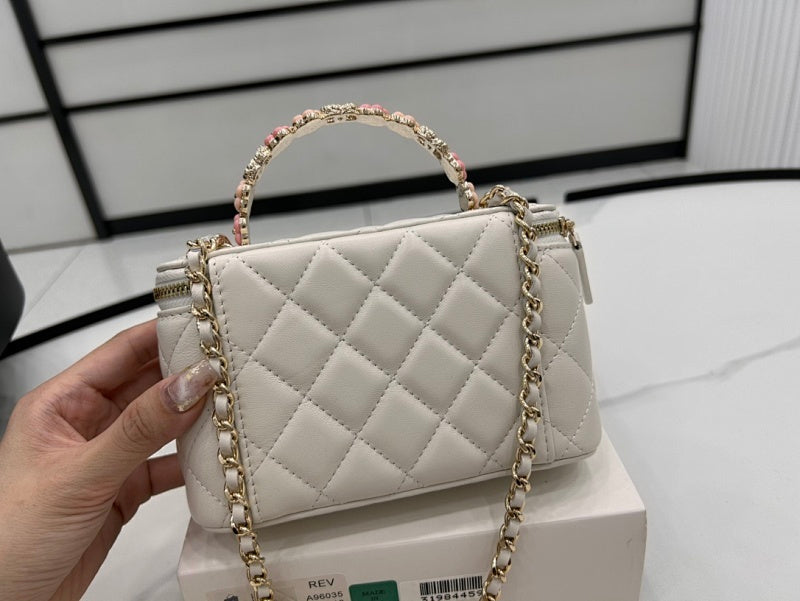 new-luxury-designer-bags-nm9315