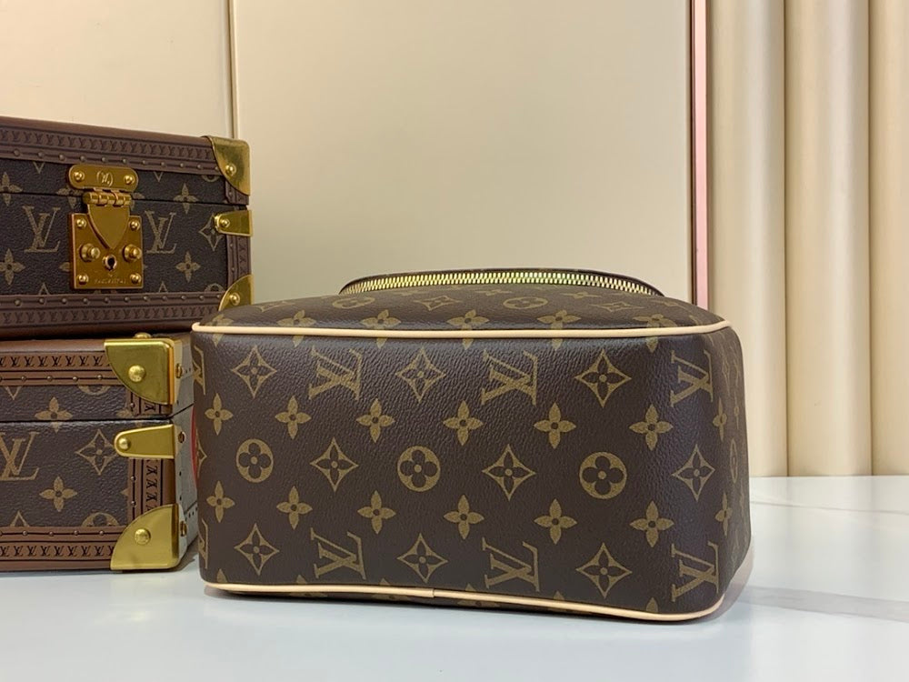 Dragons Bags ln Luxury Bag --62572
