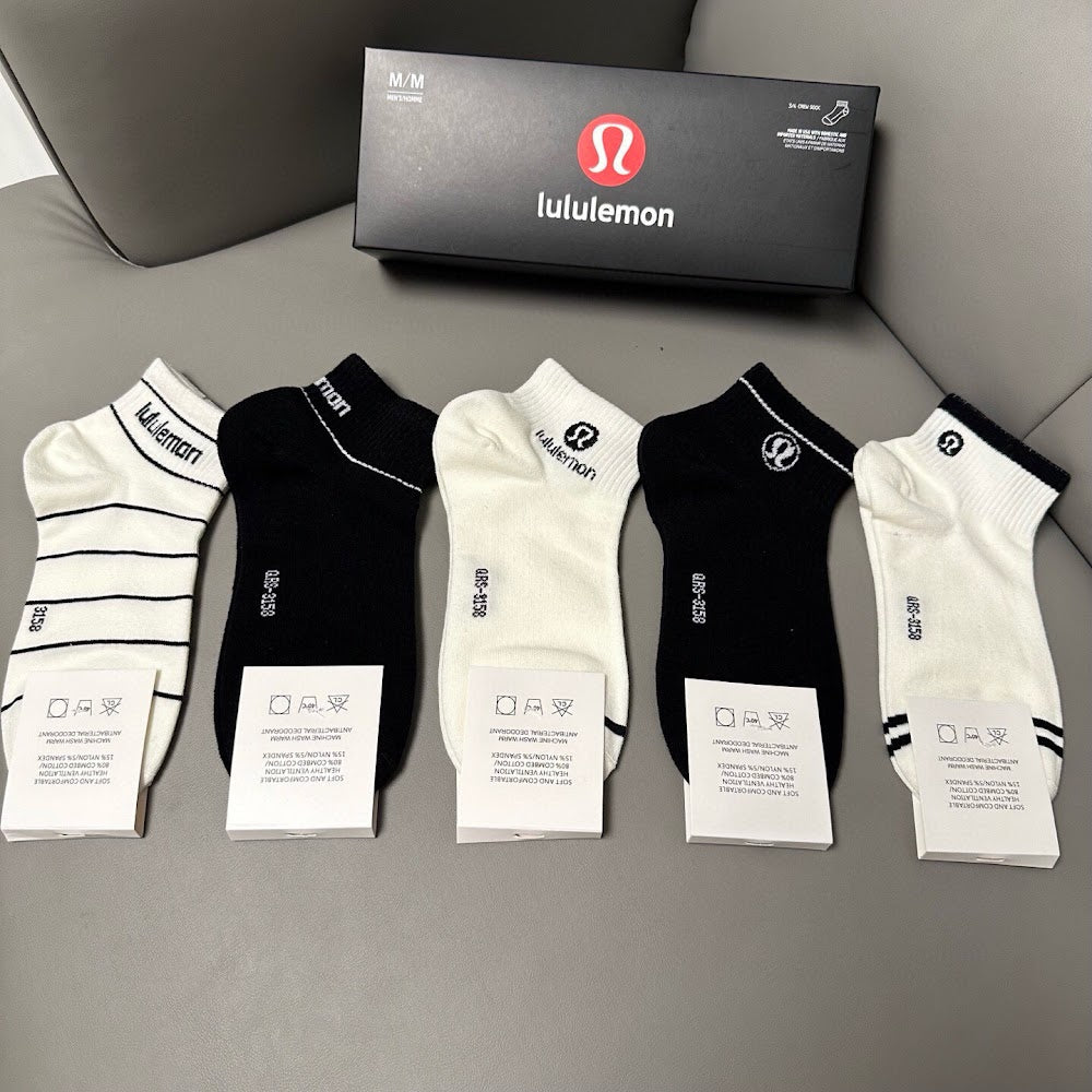 Dragons Bags Premium Luxury Socks --98670