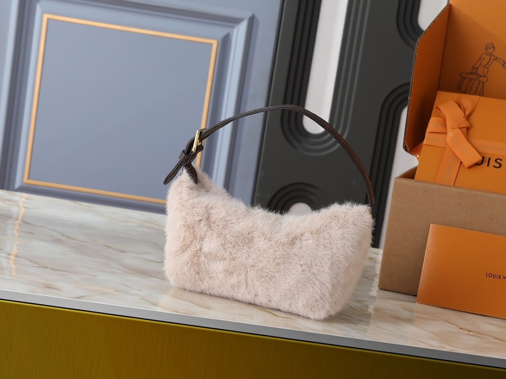 Dragons Bags ln Luxury Bag --77593