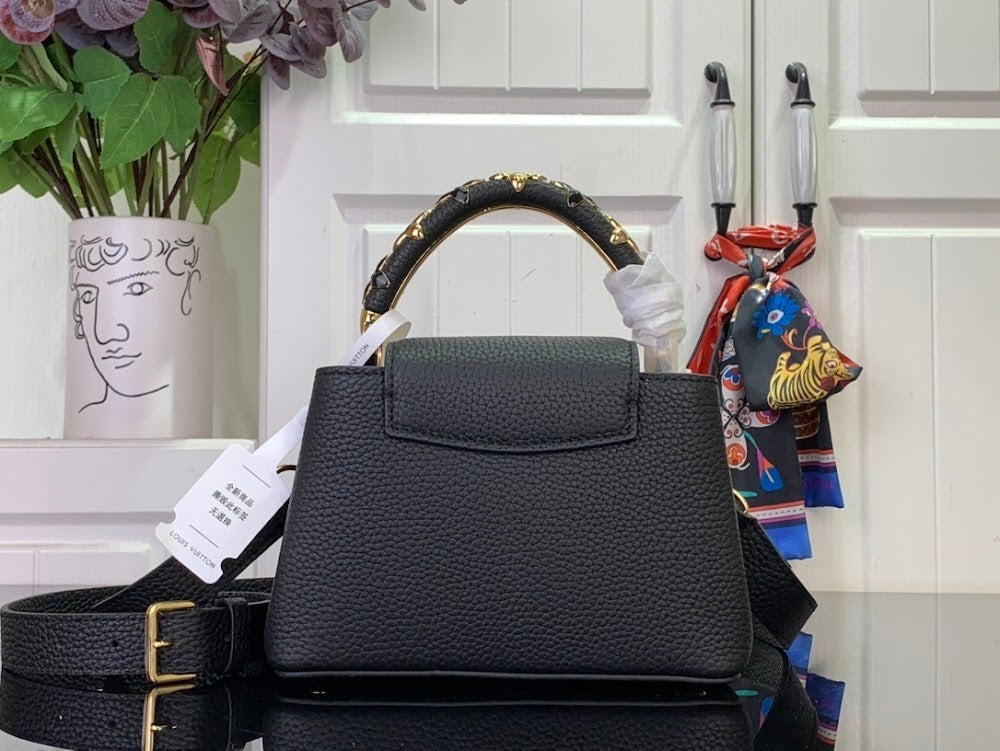 Dragons Bags ln Luxury Bag --97007