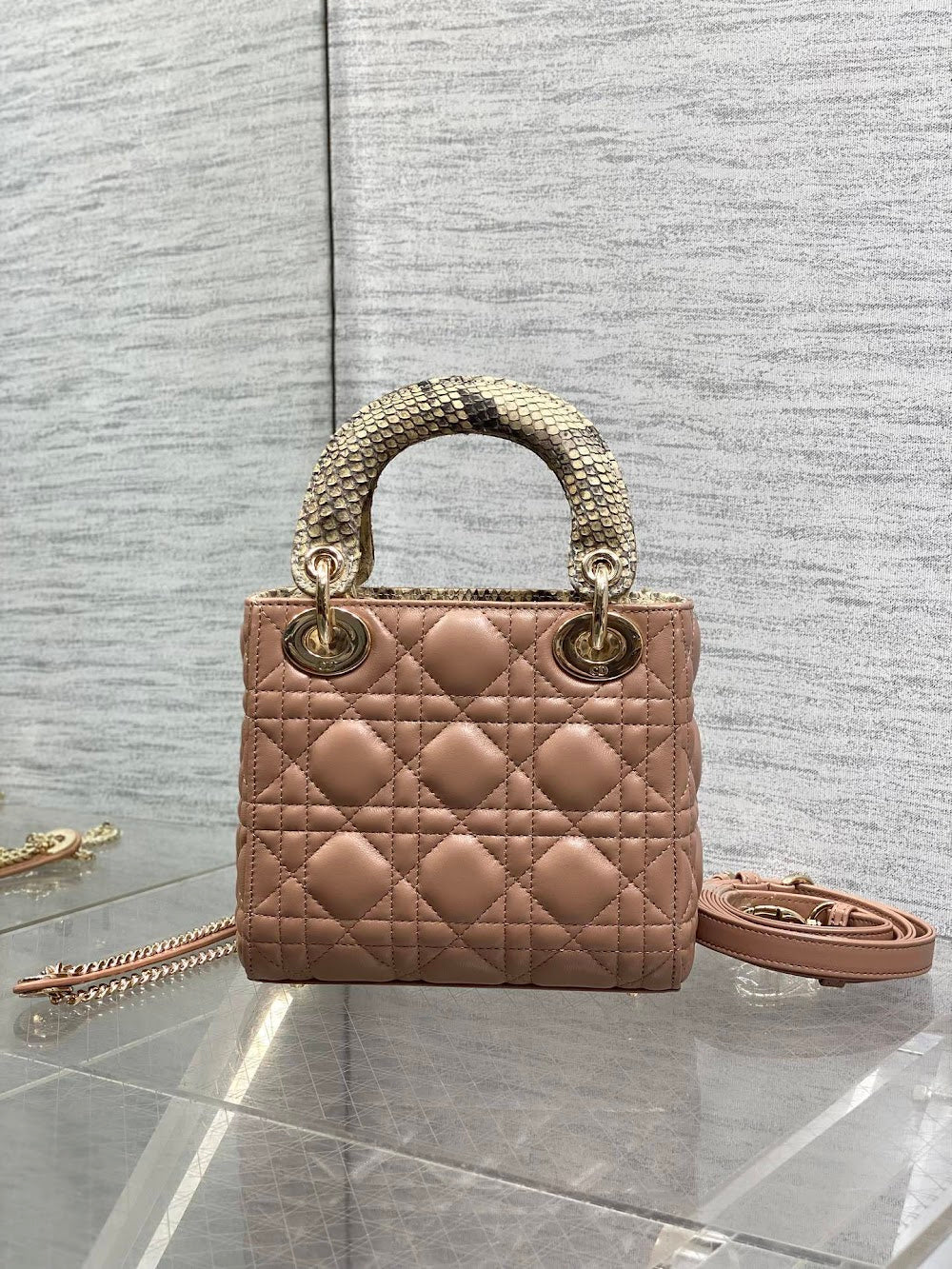 Dragons BagsDiorn Luxury Bag --115236