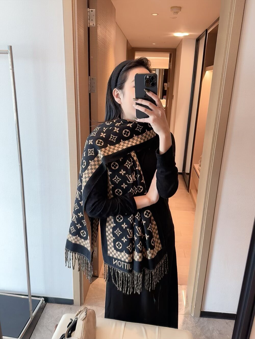 Dragons Bags Premium Designer Scarf --99388