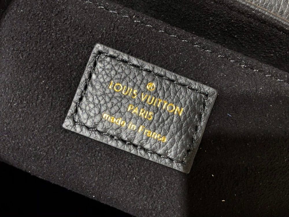 Dragons Bags ln Luxury Bag --60085