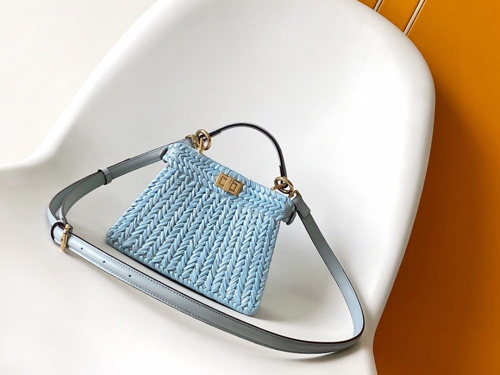 new-luxury-designer-bags-nm15347