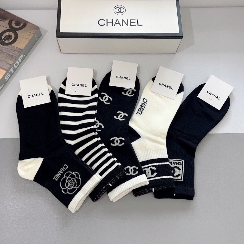 Dragons Bags Premium Luxury Socks --97760