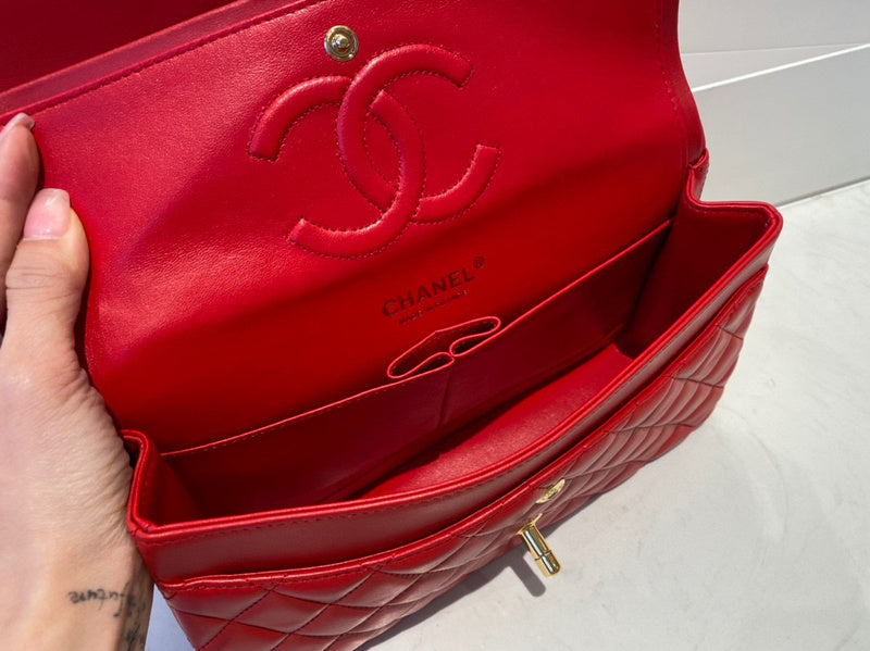 Dragons Bags Detail