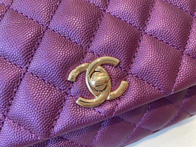 Dragons Bags Detail