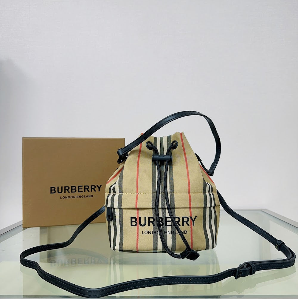 Dragons Bags Burberryn Luxury Bag --91625