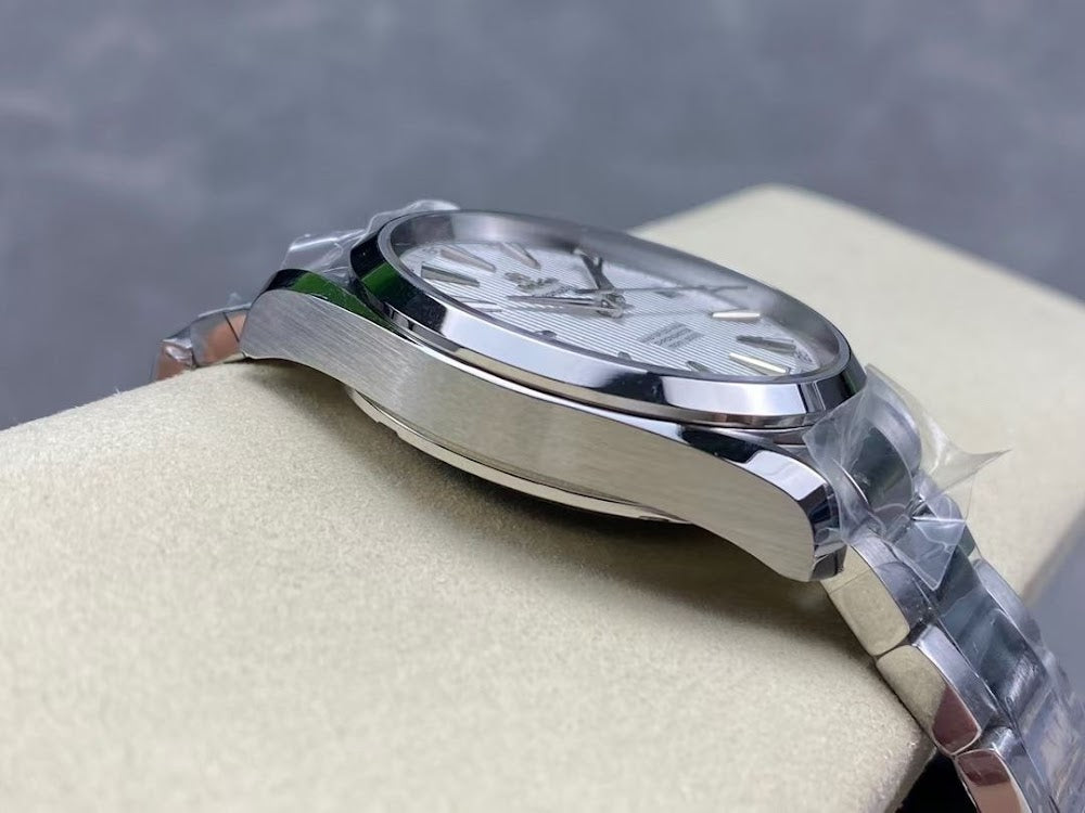 Dragons Bags Luxury Designer Watch --103824