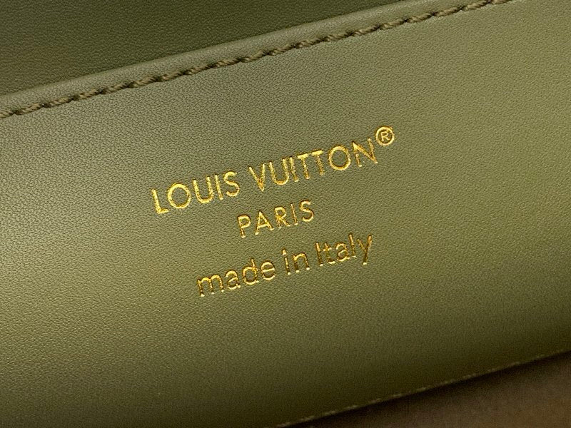 Dragons Bags ln Luxury Bag --56094