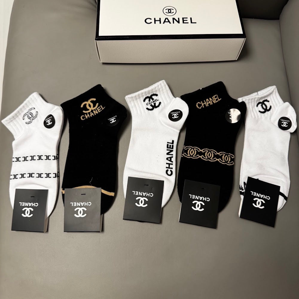 Dragons Bags Premium Luxury Socks --98397