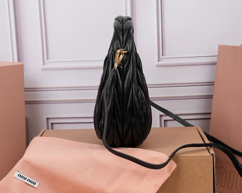 Dragons Bags Miun Miun Luxury Bag --123609