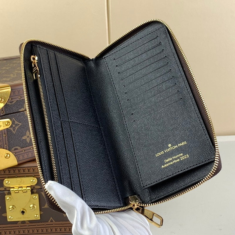 Dragons Bags ln Luxury Bag --61840