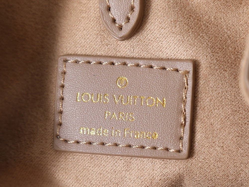 Dragons Bags ln Luxury Bag --77599