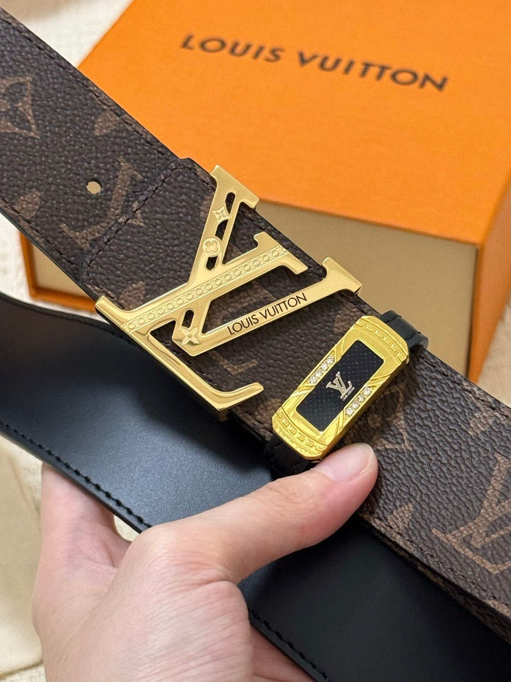 Dragons Bags ln Luxury Belt --100622