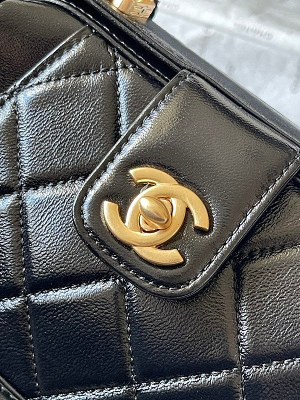 new-luxury-designer-bags-nm9412