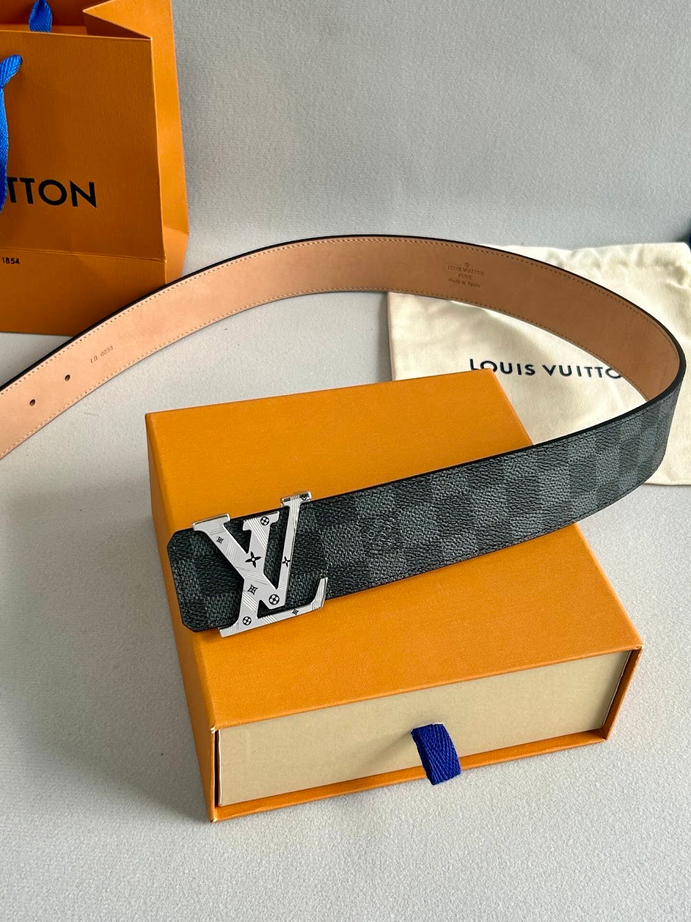 Dragons Bags ln Luxury Belt --107219