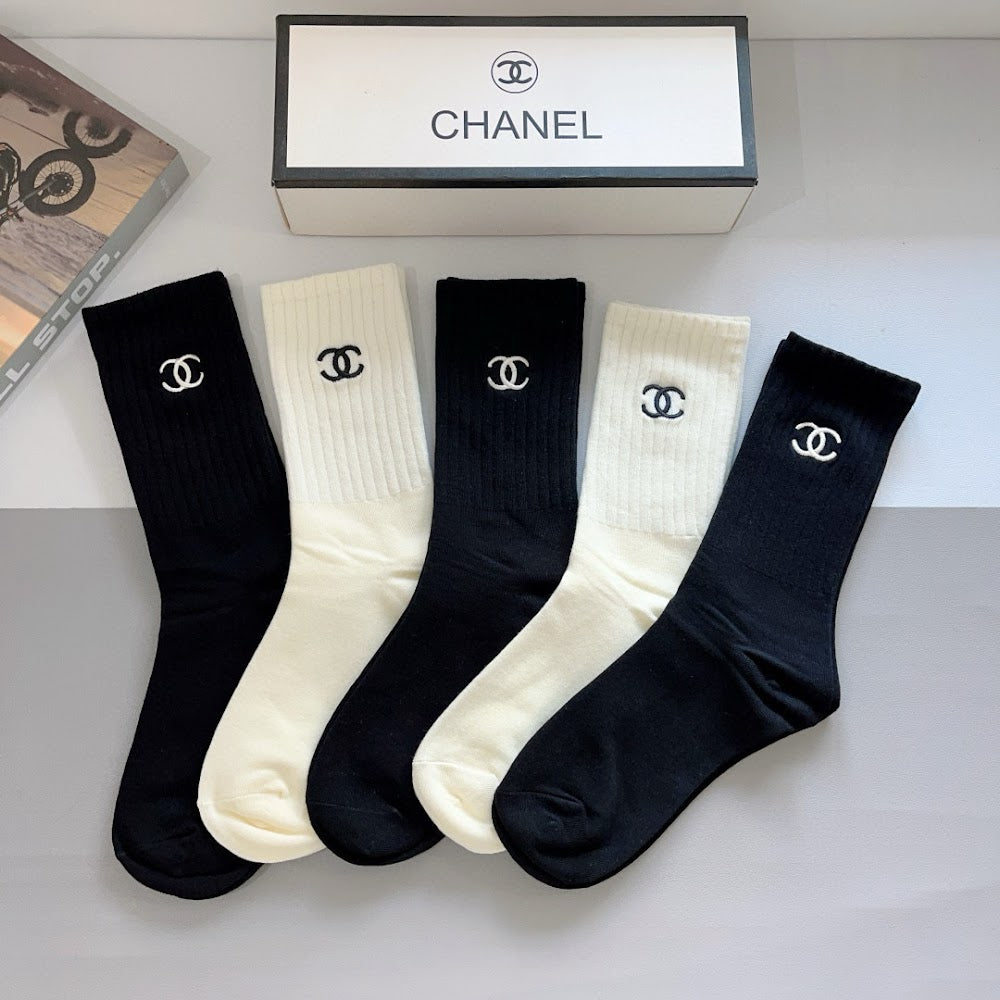Dragons Bags Premium Luxury Socks --98211
