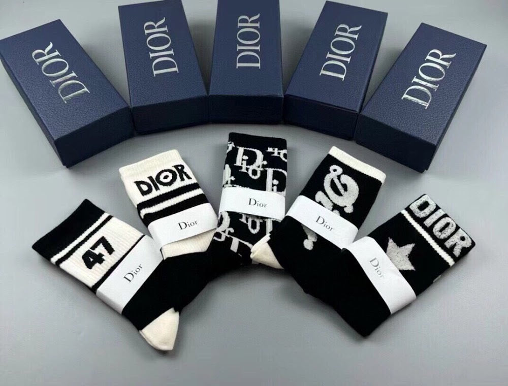 Dragons Bags Premium Luxury Socks --98543