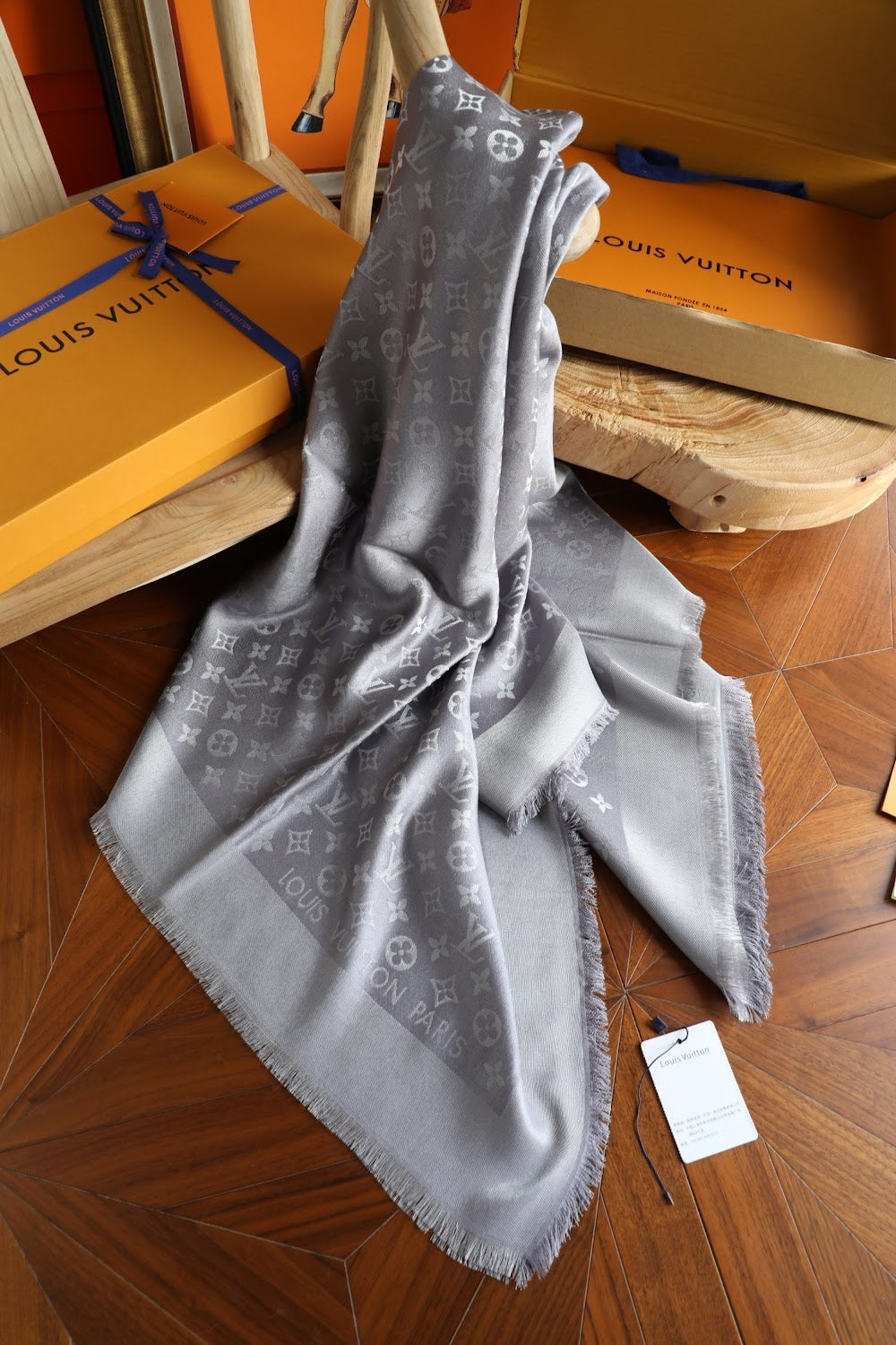 Dragons Bags Premium Designer Scarf --99326