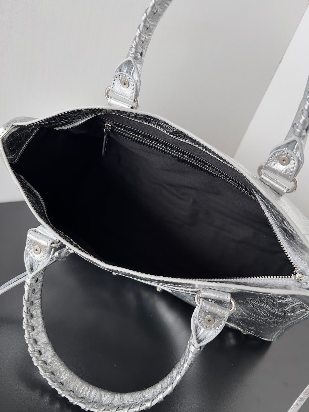 Dragons Bags Balenciaga Luxury Bag --111547