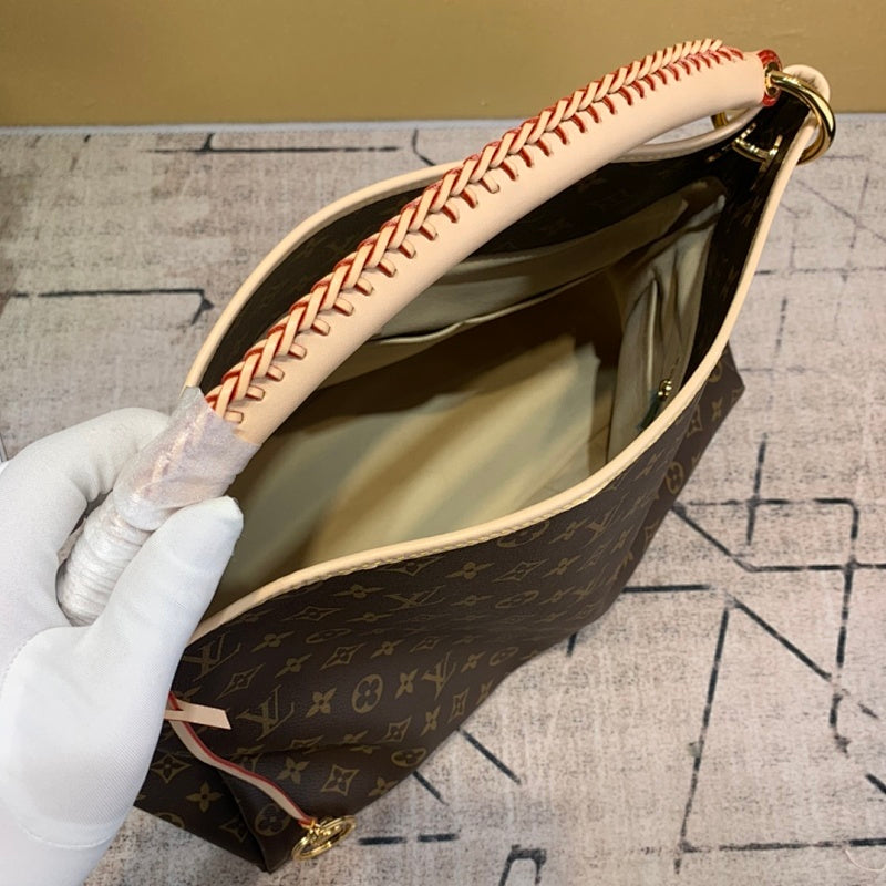 Dragons Bags ln Luxury Bag --59091
