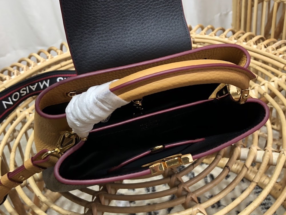 Dragons Bags ln Luxury Bag --66716