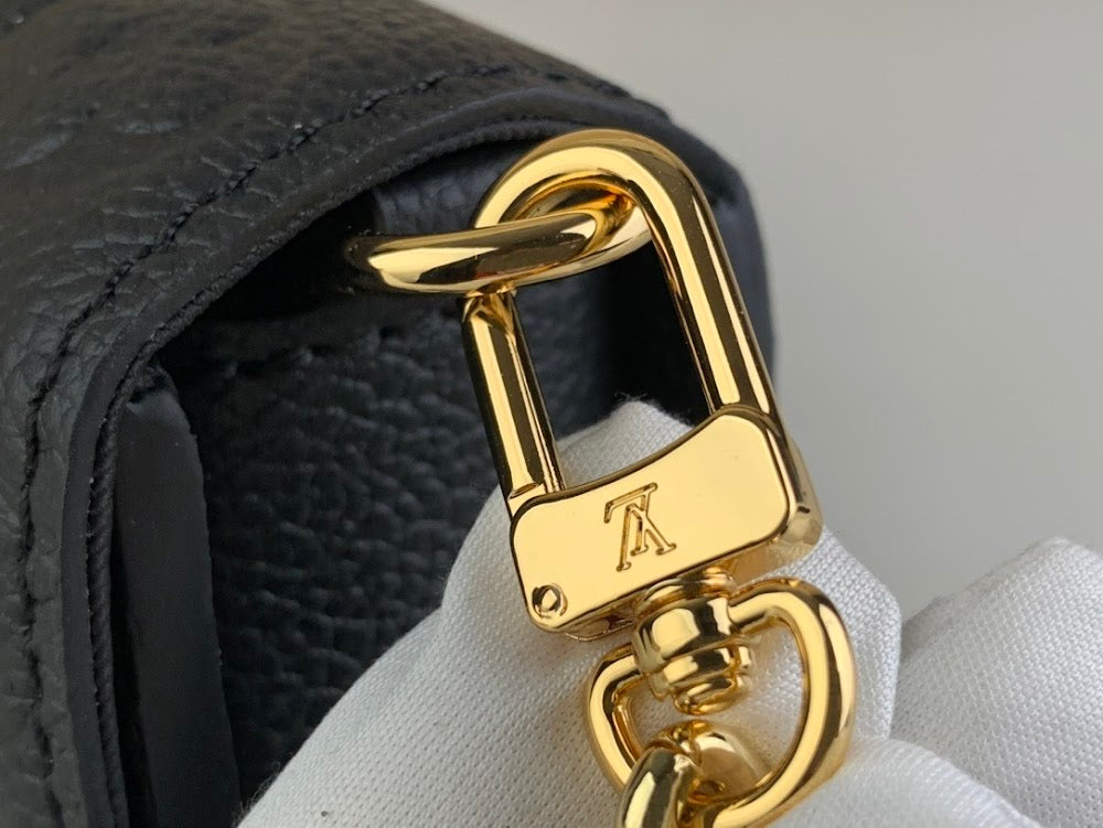 Dragons Bags ln Luxury Bag --68724