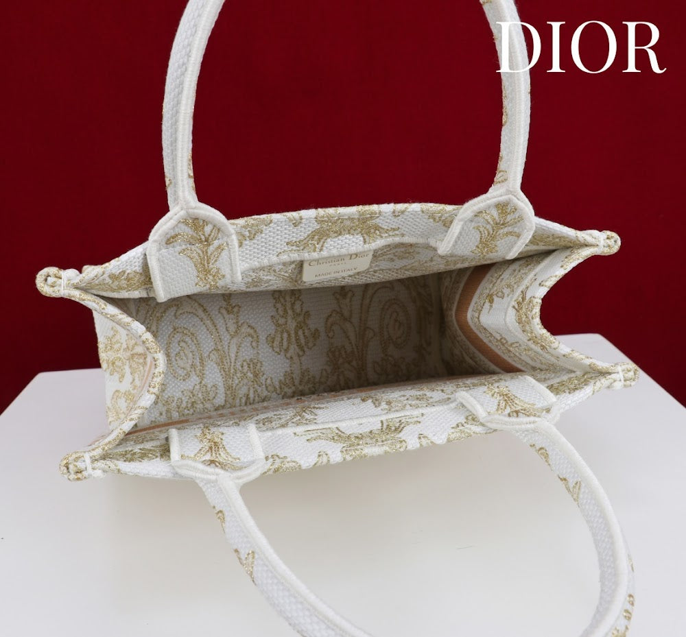 Dragons BagsDiorn Luxury Bag --114920