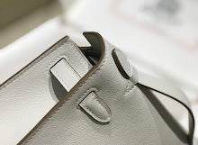 new-luxury-designer-bags-nm11465