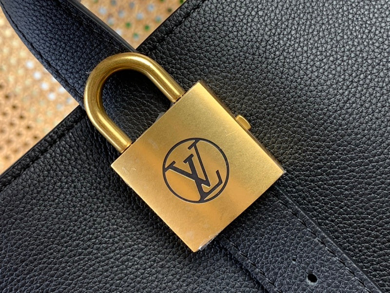 Dragons Bags ln Luxury Bag --58467