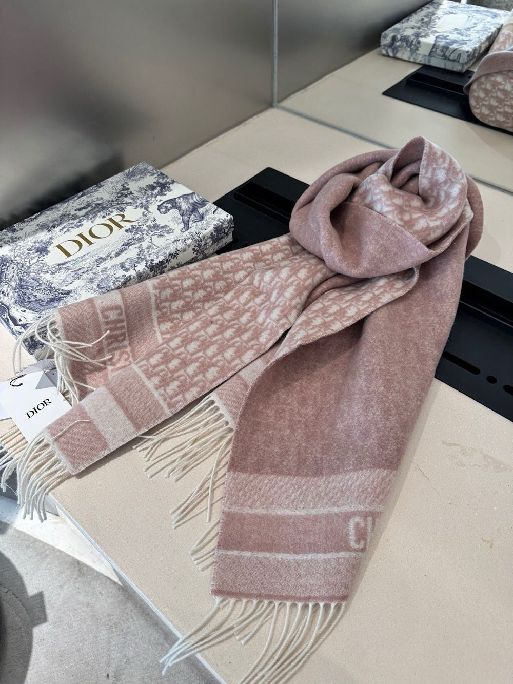 Dragons Bags Premium Designer Scarf --99240