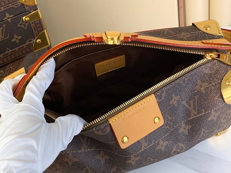 Dragons Bags ln Luxury Bag --69261